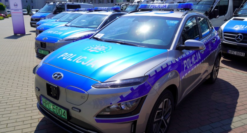 Inowrocławska policja będzie jeździć elektrykiem