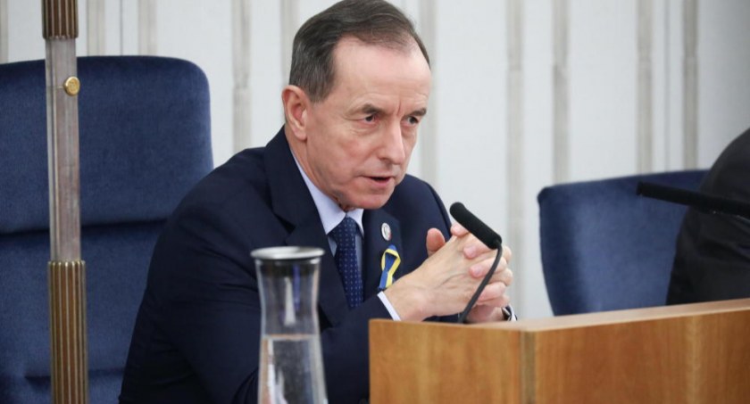 Senat odrzucił ustawę wydłużającą kadencję samorządów