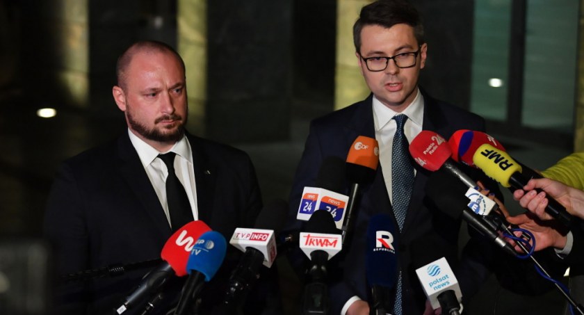Rzecznik rządu: zweryfikujemy, czy zachodzą przesłanki, by uruchomić procedury wynikające z art. 4 Paktu Północnoatlantyckiego