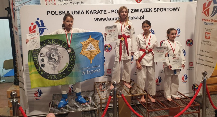 Wyjazdowe zawody karateków