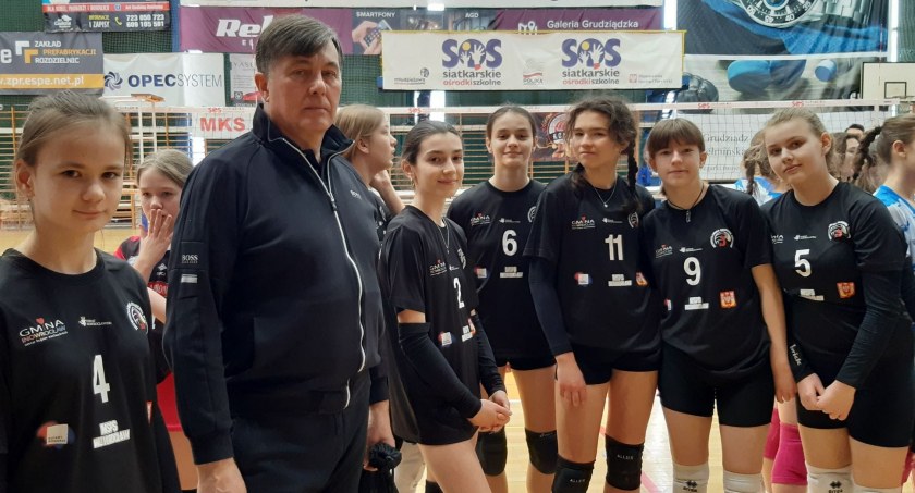 Świetny występ inowrocławskich siatkarek