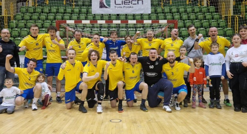 Piłkarze ręczni nadal bez porażki