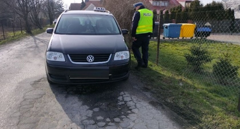 Działania Pasy i Taxi