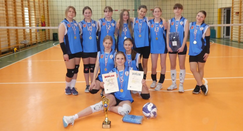 Czwórka ponownie najlepsza w siatkówce!