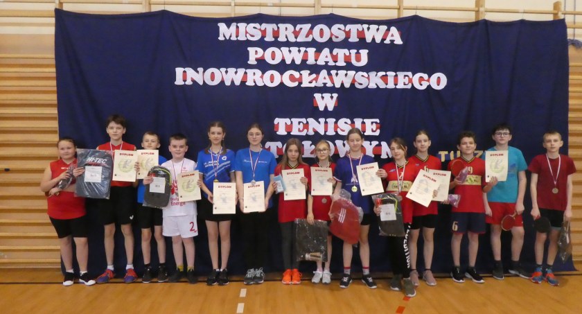 Rywalizowali przy tenisowym stole