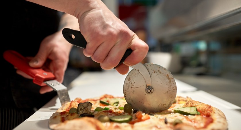 Jak otworzyć pizzerię? Porady i wskazówki