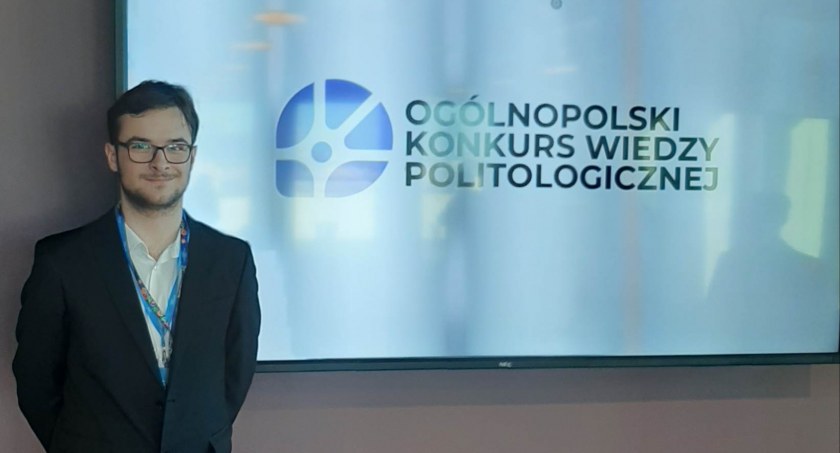 Niezły z niego politolog