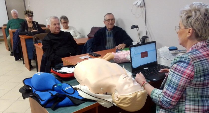 Kwiecień obfitował w moc atrakcji dla słuchaczy Uniwersytetu Trzeciego Wieku WSG