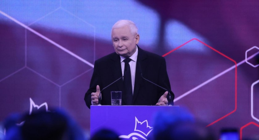Prezes PiS: od nowego roku podniesienie świadczenia 500 plus do 800 zł