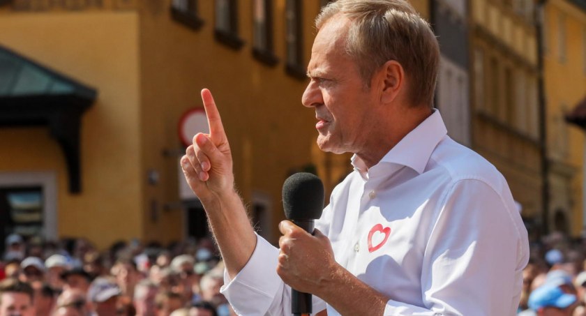 D. Tusk: dzisiaj na ulicach Warszawy jest nas pół miliona osób, to absolutny rekord