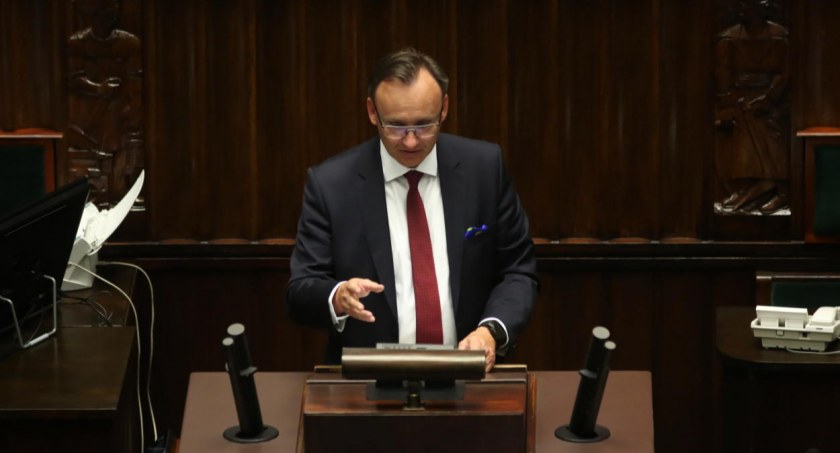 Posłowie ponad podziałami za dalszymi pracami nad projektem ustawy o ochronie dzieci