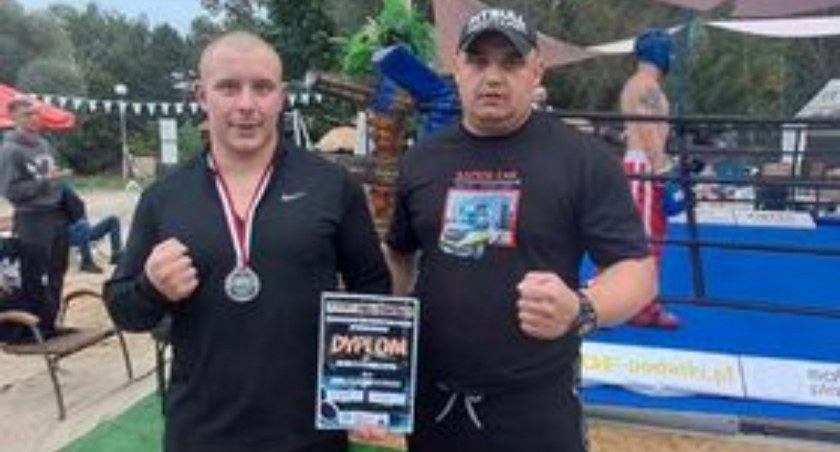 Patryk Karolewski ze srebrem e kickboxingu
