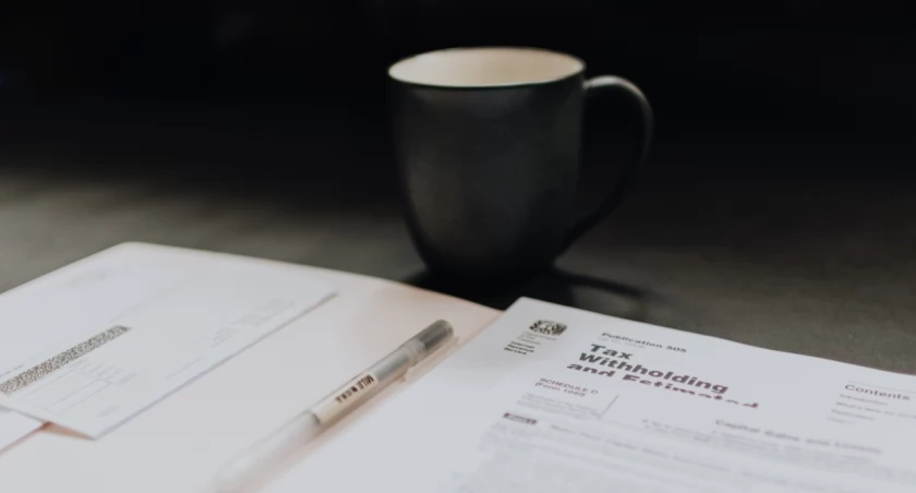 Księgowość online czy samodzielne prowadzenie księgowości? Na co powinieneś się zdecydować?