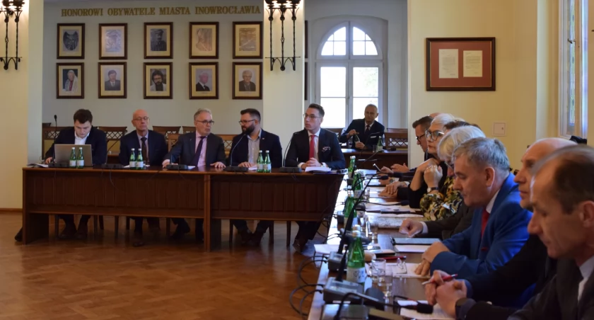 Październikowe obrady inowrocławskich radnych