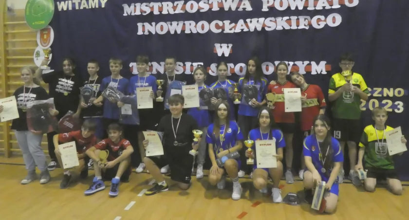 Dwudniowe ping-pongowe rozgrywki