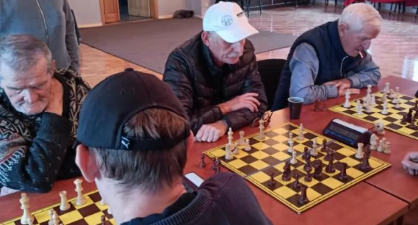 Ponownie grali w szachy