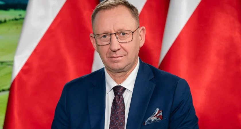 Podsumowanie działań ministra rolnictwa i rozwoju wsi Roberta Telusa