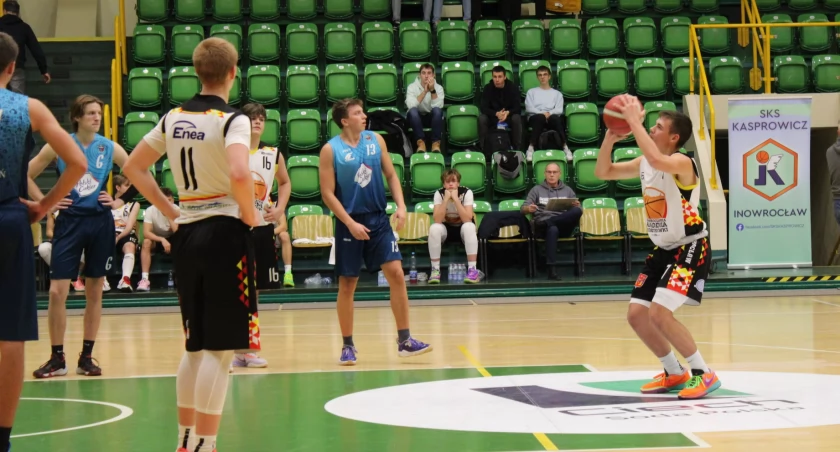 Juniorzy Kasprowicza z awansem do rozgrywek centralnych!
