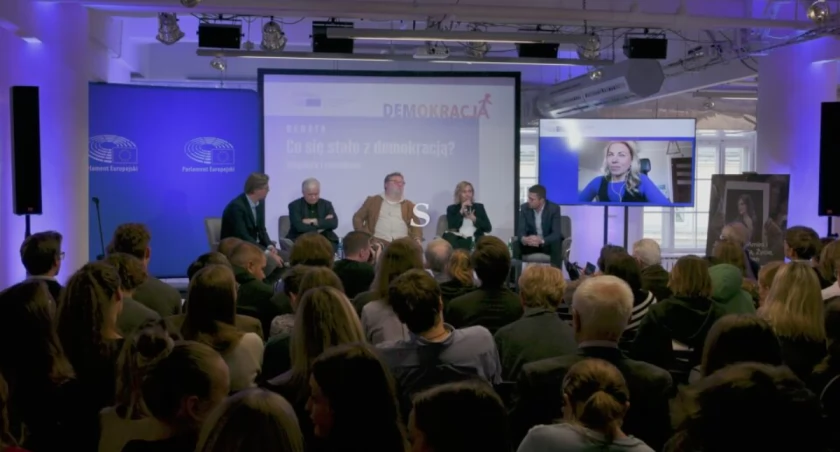 Czy demokrację trzeba wymyślić na nowo? – debata Parlamentu Europejskiego