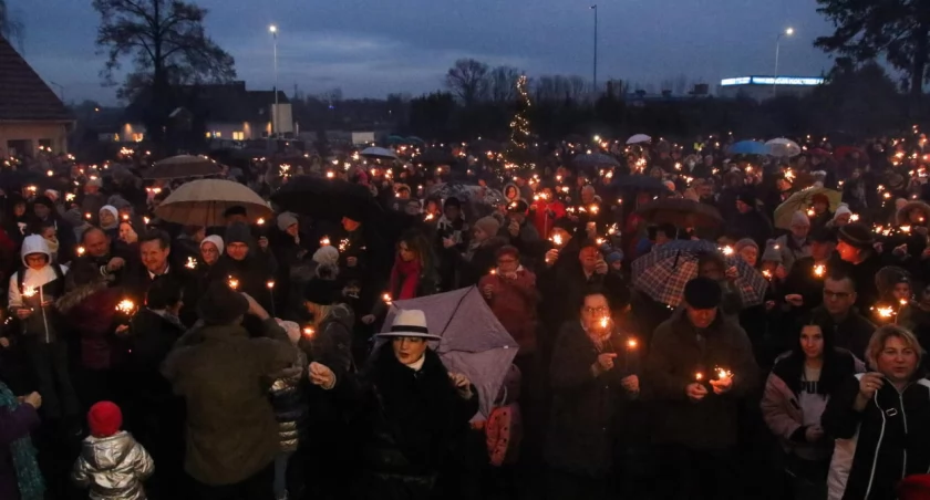 Kościół katolicki w drugi dzień świąt Bożego Narodzenia wspomina św. Szczepana - pierwszego męczennika