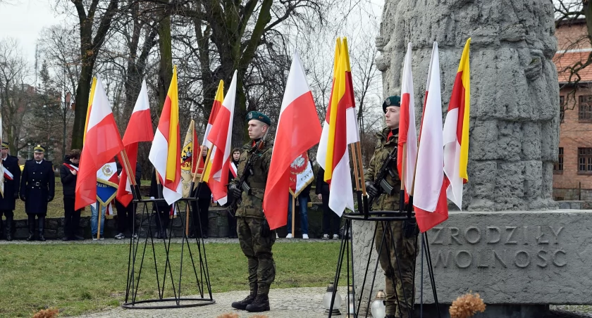 Inowrocławianie uczcili dziś 105. rocznicę wyzwolenia Inowrocławia i Powstania Wielkopolskiego