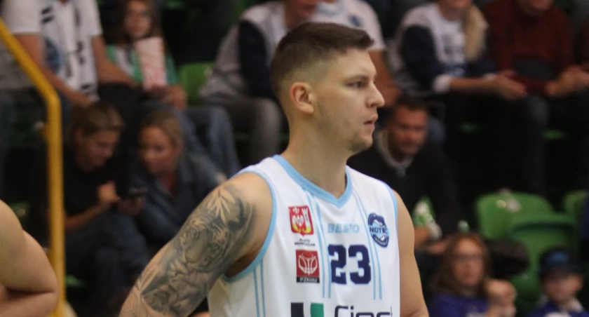 Damian Szczepanik poza KSK Ciech Noteć