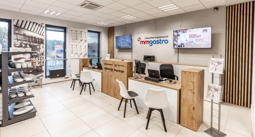 MM Gastro, Fajne Ciuchy, Tanellis, Emisje - sprawdzone sklepy internetowe