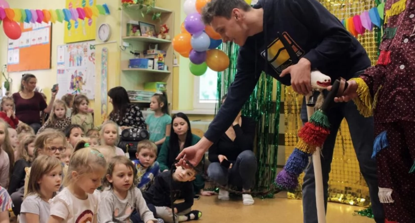 W Muzycznej Krainie trwają przygotowania do zakończenia karnawału