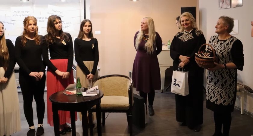 Mieszkają we mnie słowa- wieczorek poetycki z Magdaleną Szpunar
