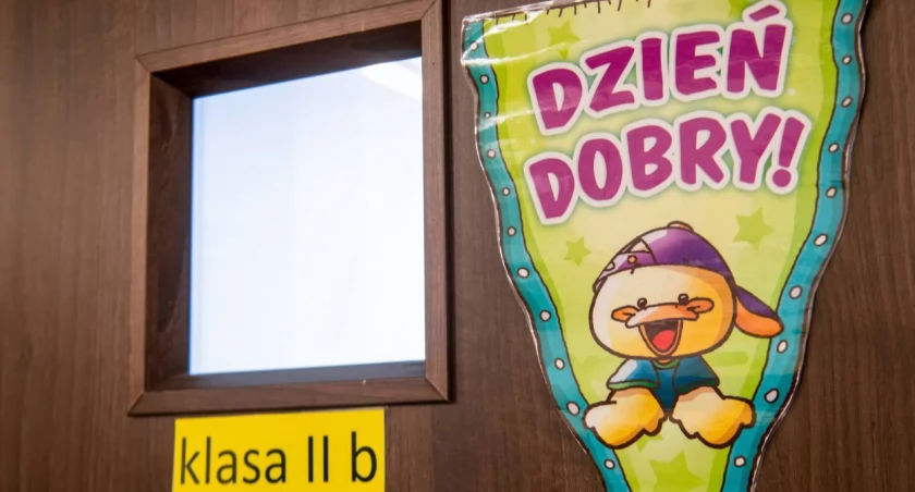 Od 1 kwietnia obowiązują przepisy ograniczające zadawanie prac domowych w podstawówkach