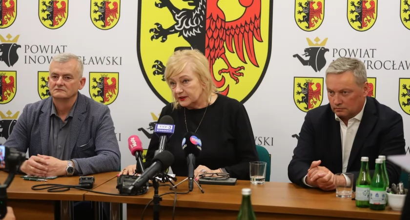 Konferencja prasowa powiatowych radnych PO