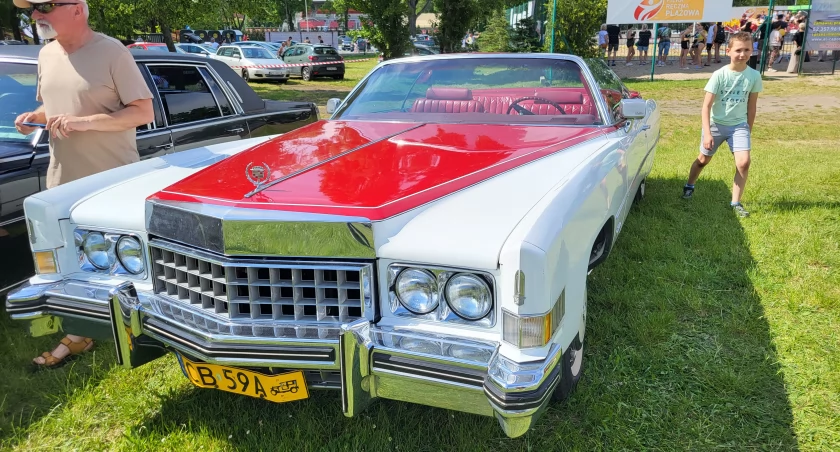 Cadillaci rządzą na placu imprez