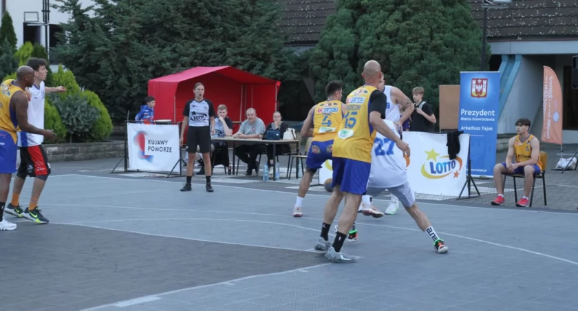 Grali w kosza 3x3