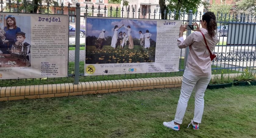 W co się bawił Jaś Kasprowicz?