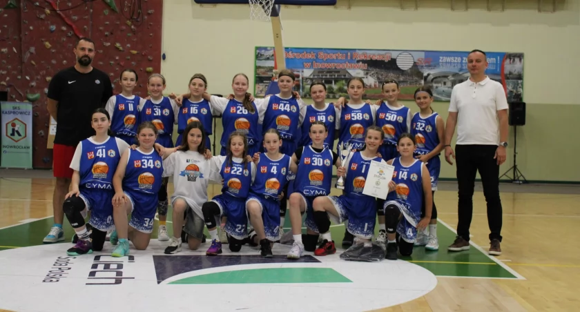 Dziewczęta Kaspra drugie w turnieju CIECH Kasper Kids Cup 