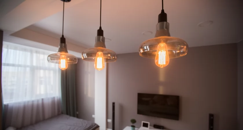 Zalety oświetlenia LED- dlaczego warto zainwestować w energooszczędne rozwiązania