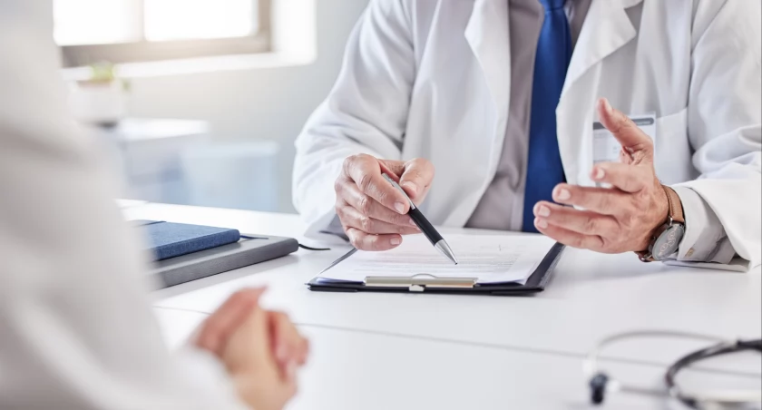 Leczenie uszkodzeń łąkotki - co oferuje szpital LUX MED Toruń? (art. spons.)