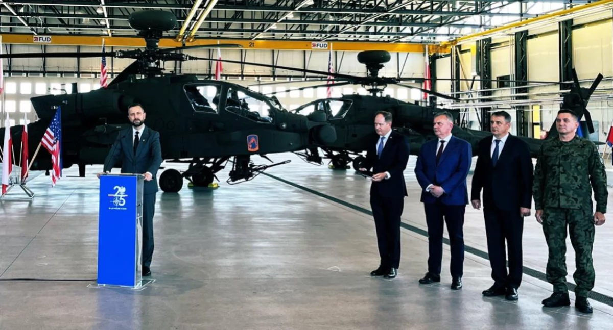 Umowa na 96 śmigłowców uderzeniowych AH-64E Apache podpisana