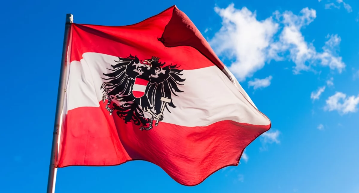 Flaga Austrii: Historia jednego z najstarszych symboli narodowych w Europie