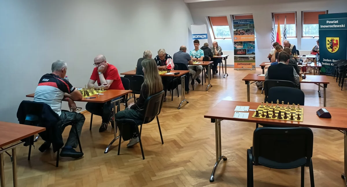 Rywalizowali szachiści