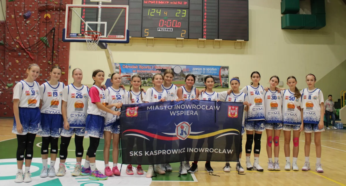 Kasprowicz ponownie wygrywa