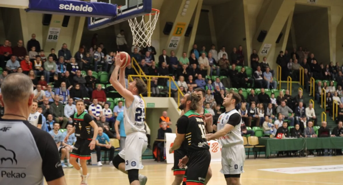 Twierdza obroniona, GKS pokonany!