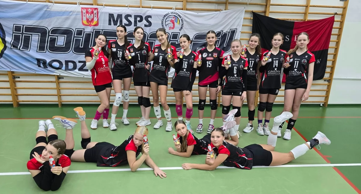 Kolejny dobry występ siatkarek