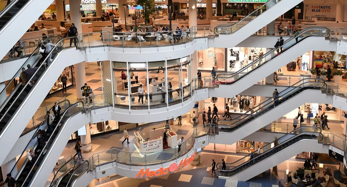 Galerie i centra handlowe przeżyją przedświąteczny boom. Blisko co drugi konsument zamierza je odwiedzić