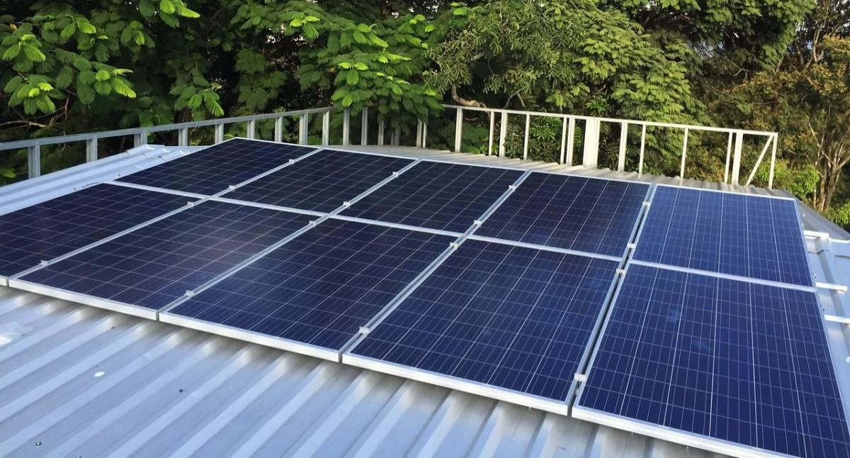 Magazyny energii w systemach fotowoltaicznych: jak działają i jakie mają zastosowanie?
