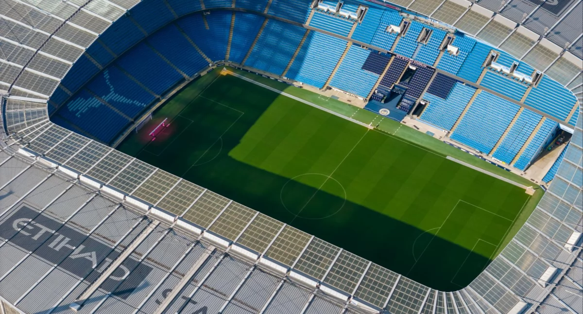 Omar Marmoush w Manchesterze City – kulisy głośnego transferu