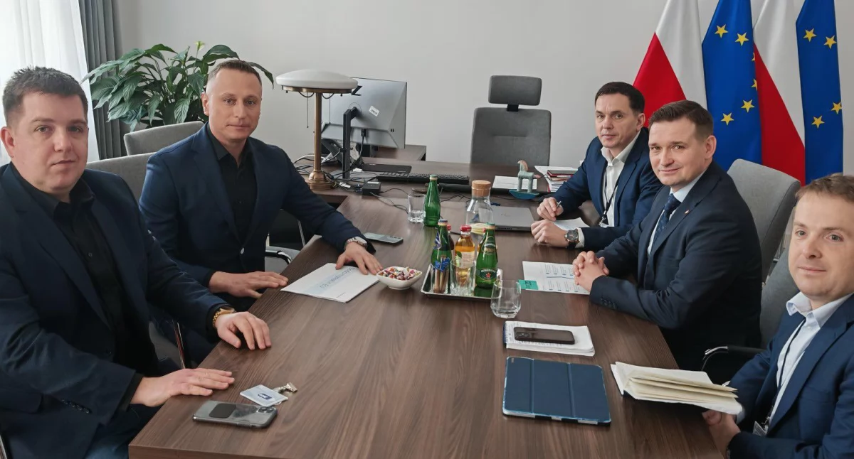 Europoseł Brejza walczy o polską Sodę