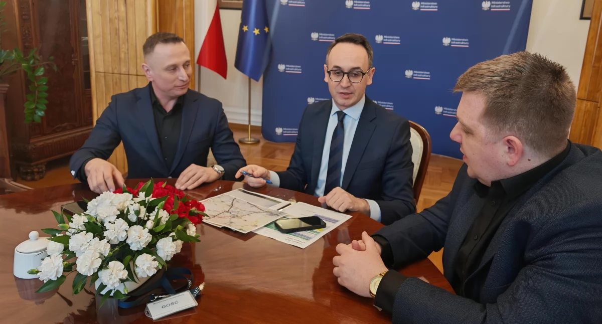 Rozmawiali o rozbudowie dróg krajowych DK25 i K15