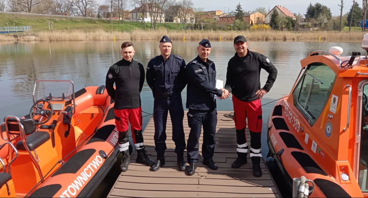 Współpraca Policji i WOPR