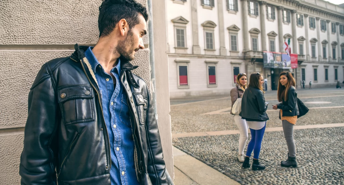 Aresztowanie za stalking i zniszczenie mienia - 32-latek przed sądem